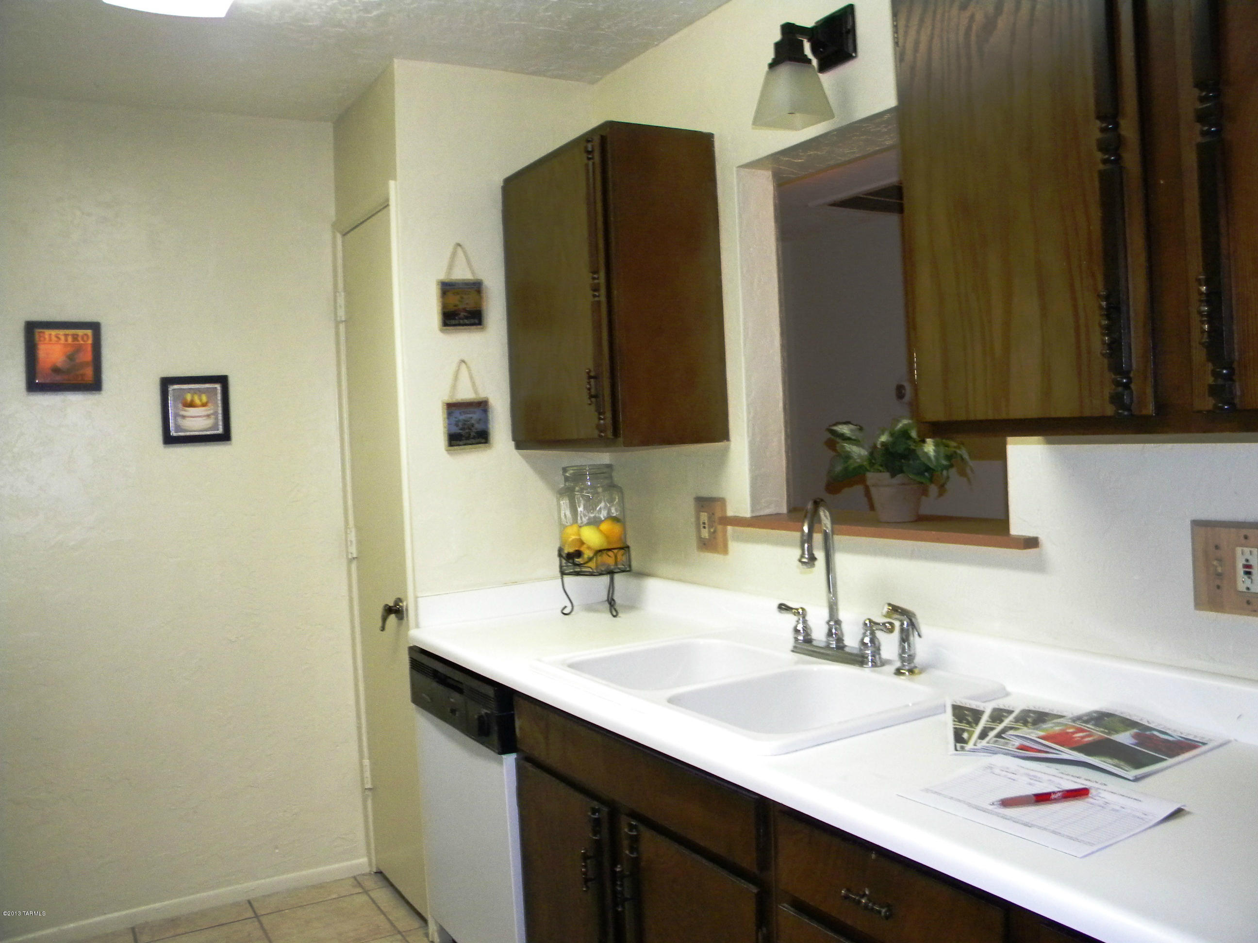 625 South Prudence Road, Unit 112 Tucson, AZ 85710 - Photo 9 of 16