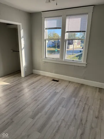 $85,000 | 1500 1st Avenue, Terre Haute, IN 47807