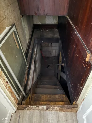 $85,000 | 1500 1st Avenue, Terre Haute, IN 47807