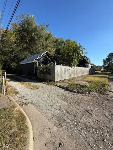 $85,000 | 1500 1st Avenue, Terre Haute, IN 47807