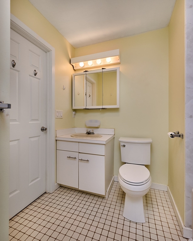 75 Amity Place, Unit 75 Amherst, MA 01002 - Photo 18 of 42