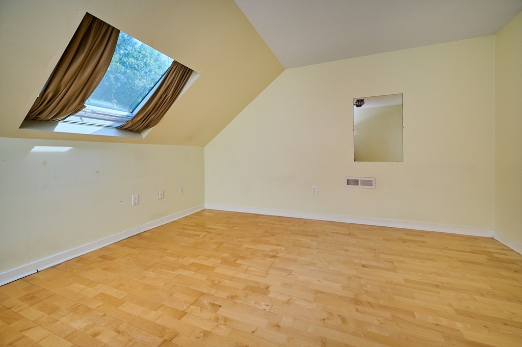 75 Amity Place, Unit 75 Amherst, MA 01002 - Photo 22 of 42