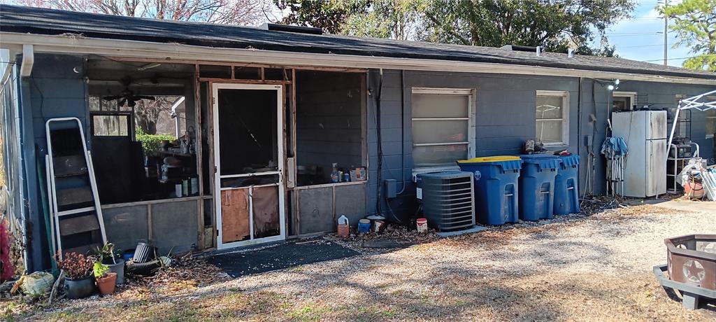 555 Lee Road Jacksonville, FL 32225 - Photo 42 of 67 a view of a backyard of the house