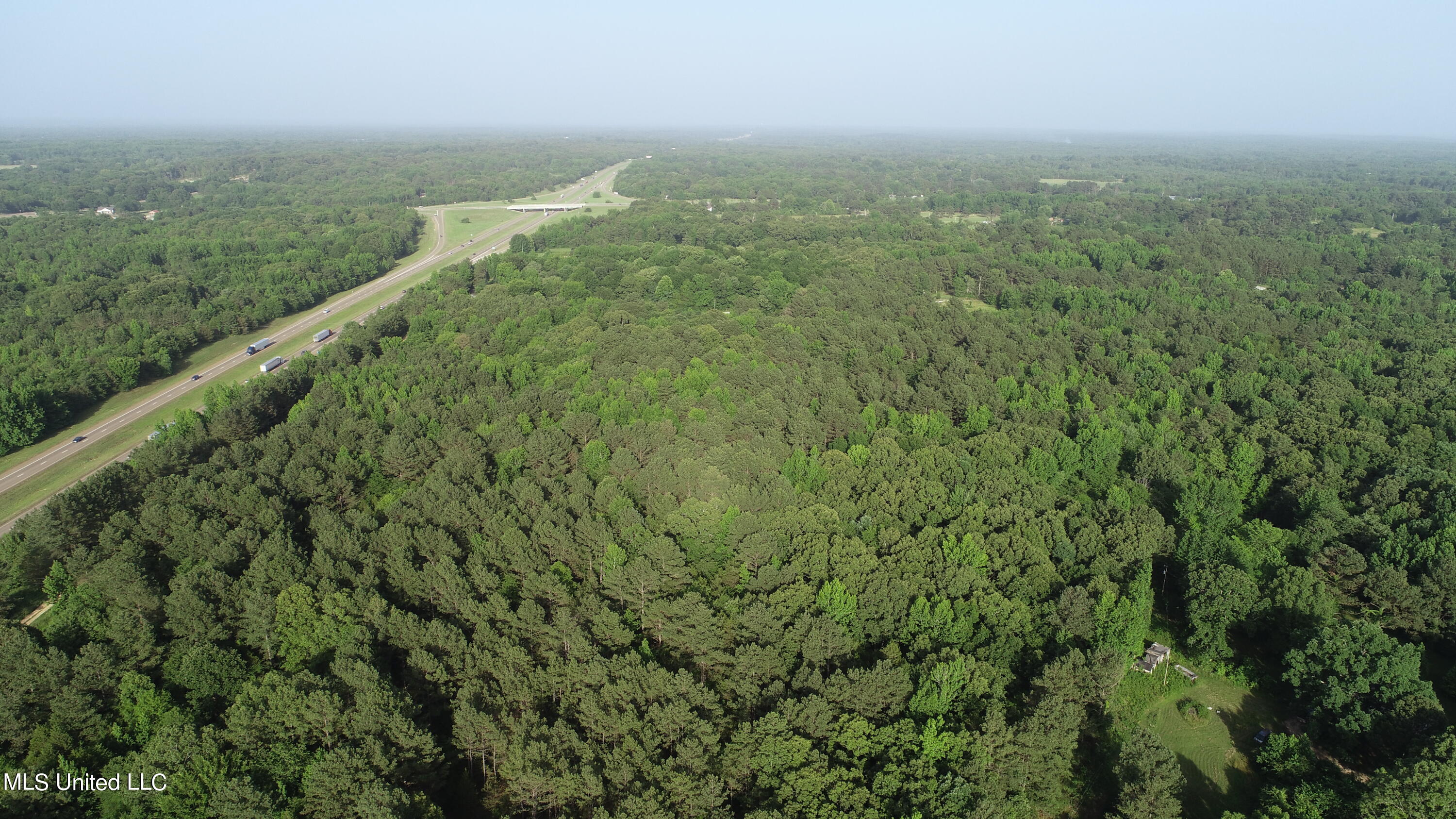 44 Mayse Road Byhalia, MS 38611 - Photo 6 of 8 DJI_0007