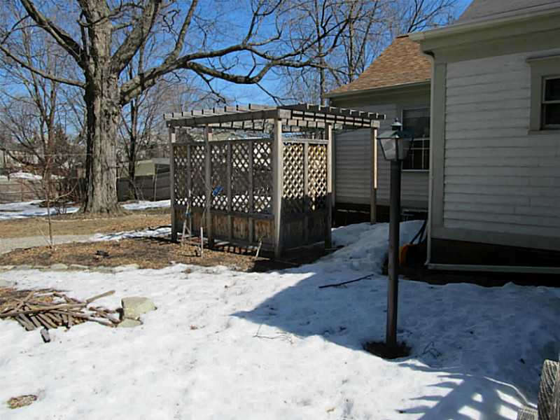 62 Spring Street Pawtucket, RI 02860 - Photo 14 of 16 Yard/Garden.