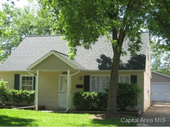 1536 West Adams Street Springfield, IL 62704 - Photo 1 of 11 Gallery Image 1