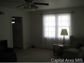 1536 West Adams Street Springfield, IL 62704 - Photo 2 of 11 Gallery Image 2