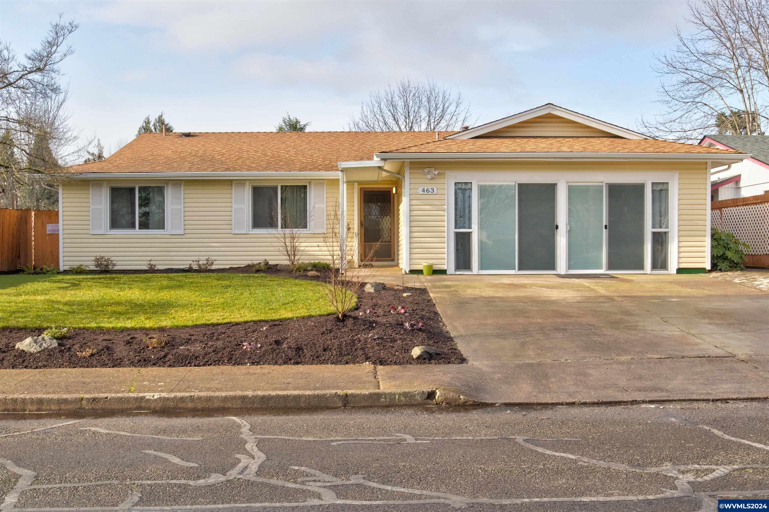 463 Snoopy Lane Northeast Salem, OR 97301 - Photo 5 of 42