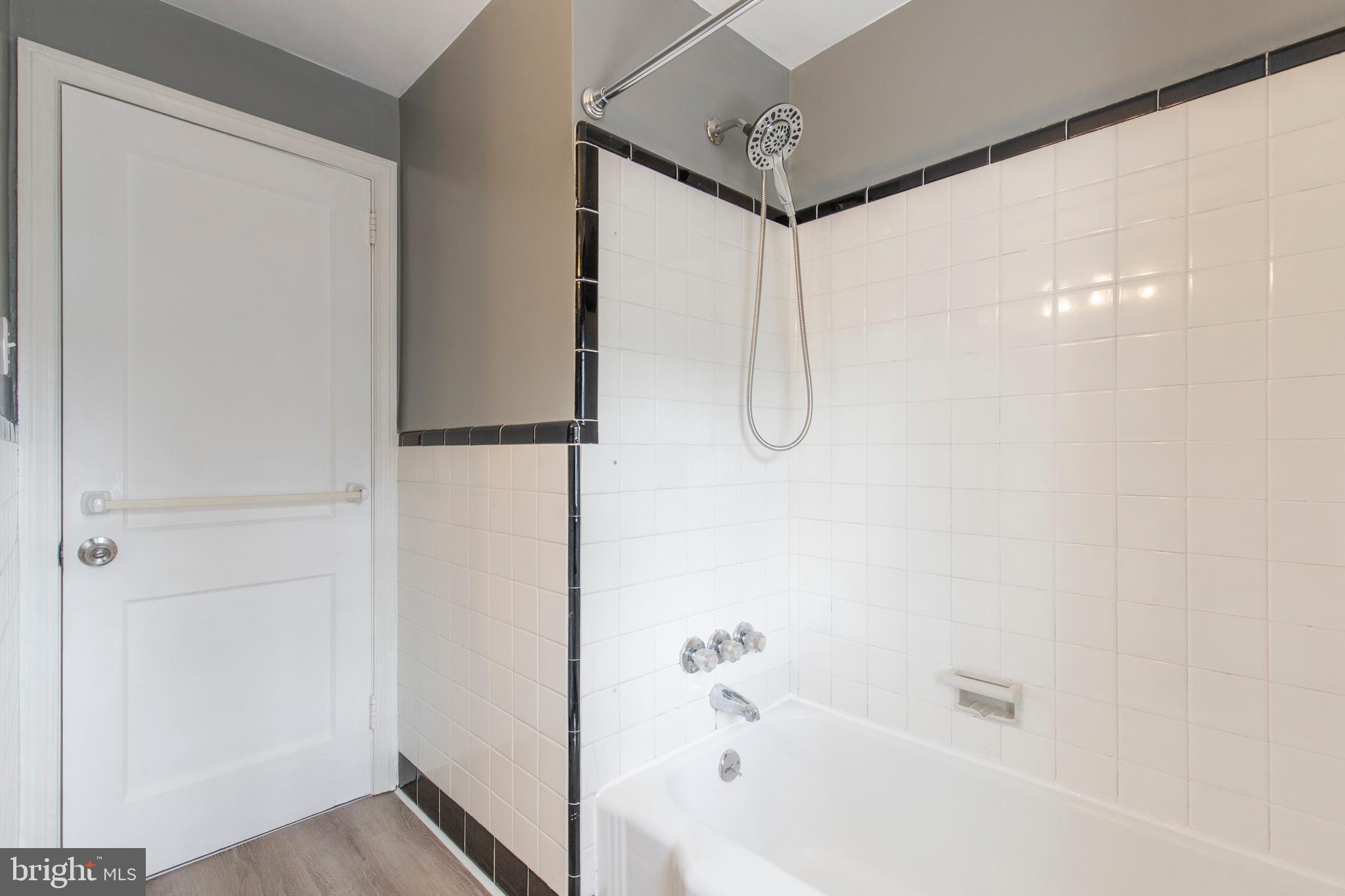 152 Treaty Road Drexel Hill, PA 19026 - Photo 17 of 28 Gallery Image 17