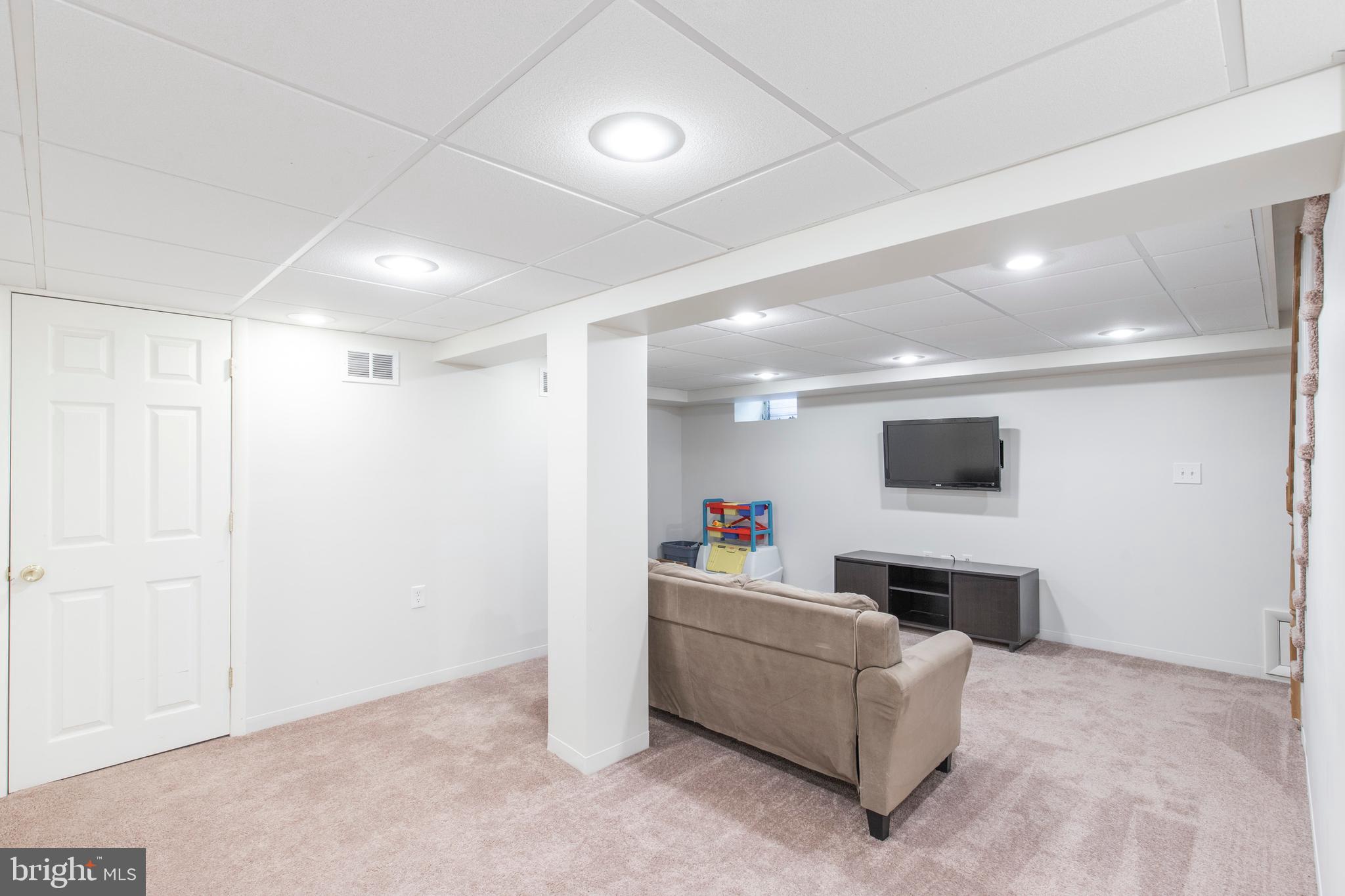 152 Treaty Road Drexel Hill, PA 19026 - Photo 24 of 28 Gallery Image 24