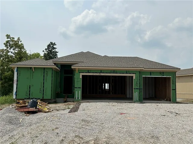 $455,500 | 466 Green Drive, Lawson, MO 64062