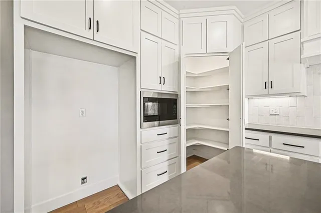 $455,500 | 466 Green Drive, Lawson, MO 64062