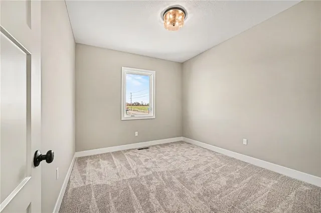 $455,500 | 466 Green Drive, Lawson, MO 64062