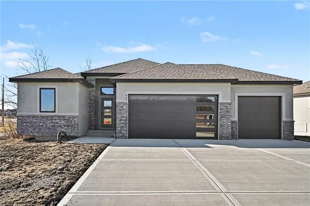 $455,500 | 466 Green Drive, Lawson, MO 64062