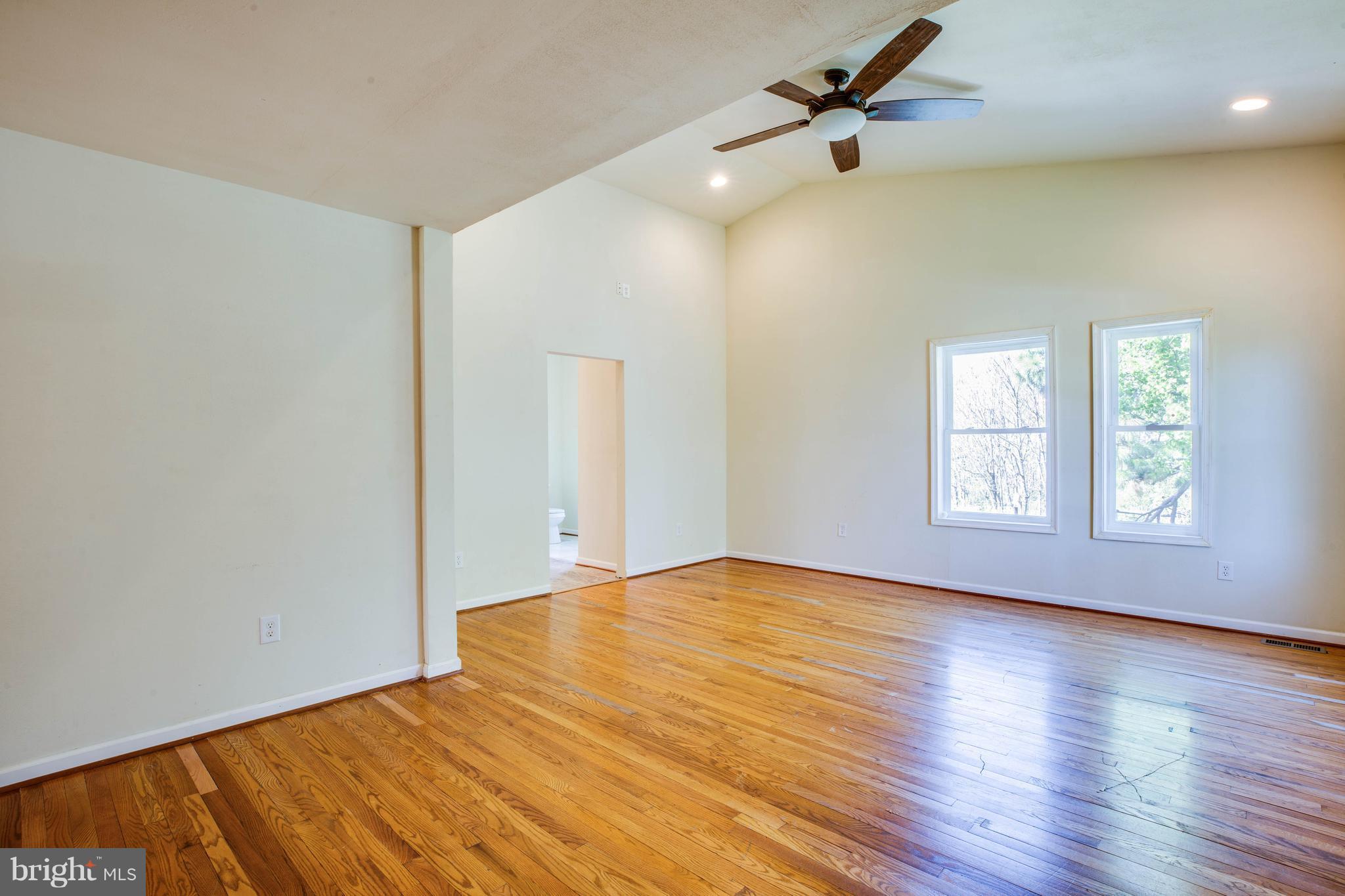 16195 Ridge Road King George, VA 22485 - Photo 17 of 29 Huge master bedroom with vaulted ceiling