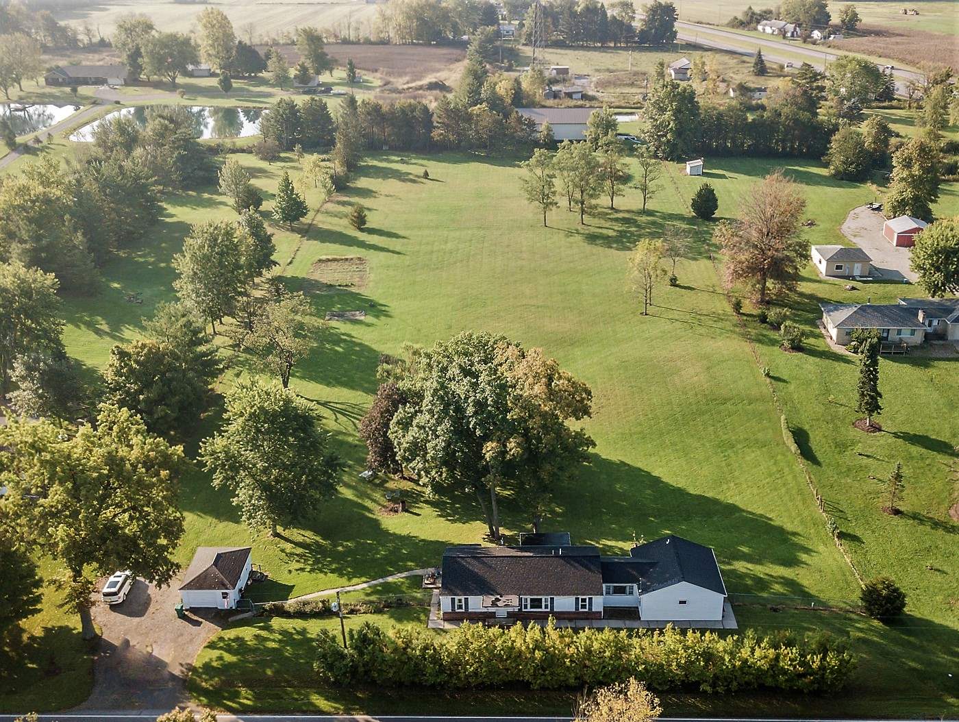 4520 Monroeville Road Fort Wayne, IN 46816 - Photo 1 of 35