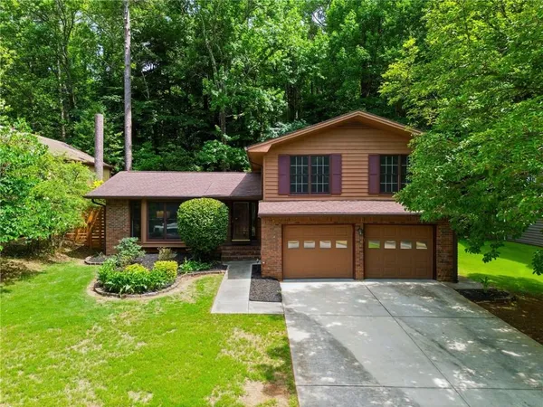 $590,000 | 1170 Trailmore Drive, Roswell, GA 30076
