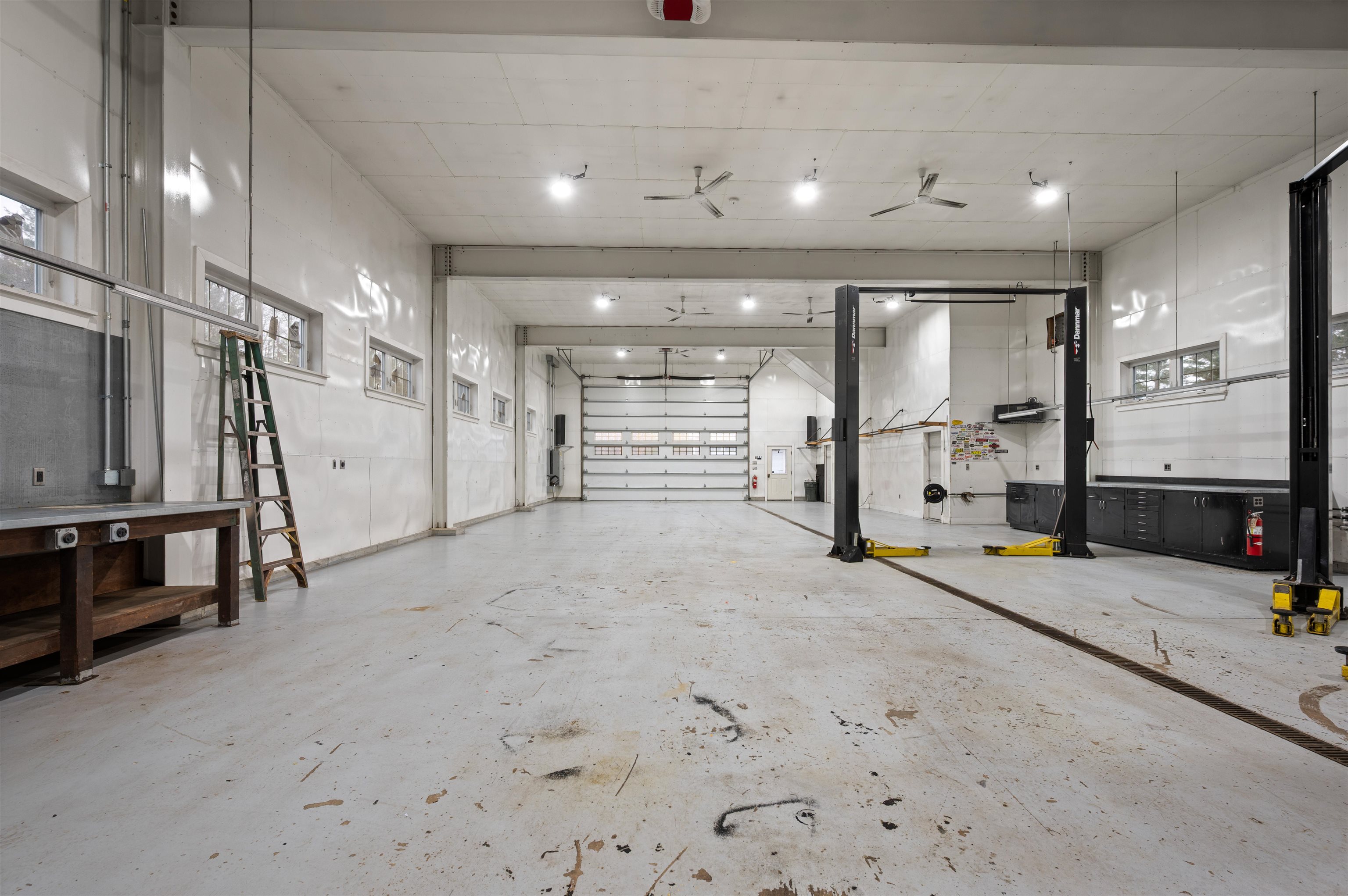 65 Lake Road Brentwood, NH 03833 - Photo 11 of 43