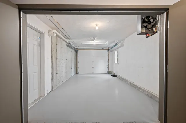 $1,650,000 | 65 Lake Road, Brentwood, NH 03833