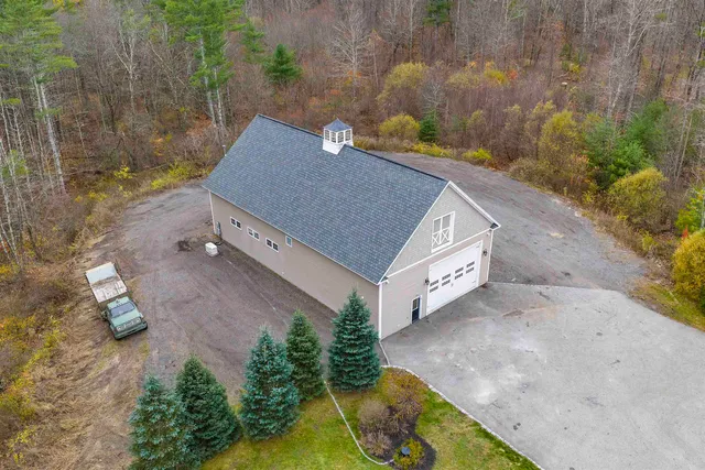$1,650,000 | 65 Lake Road, Brentwood, NH 03833