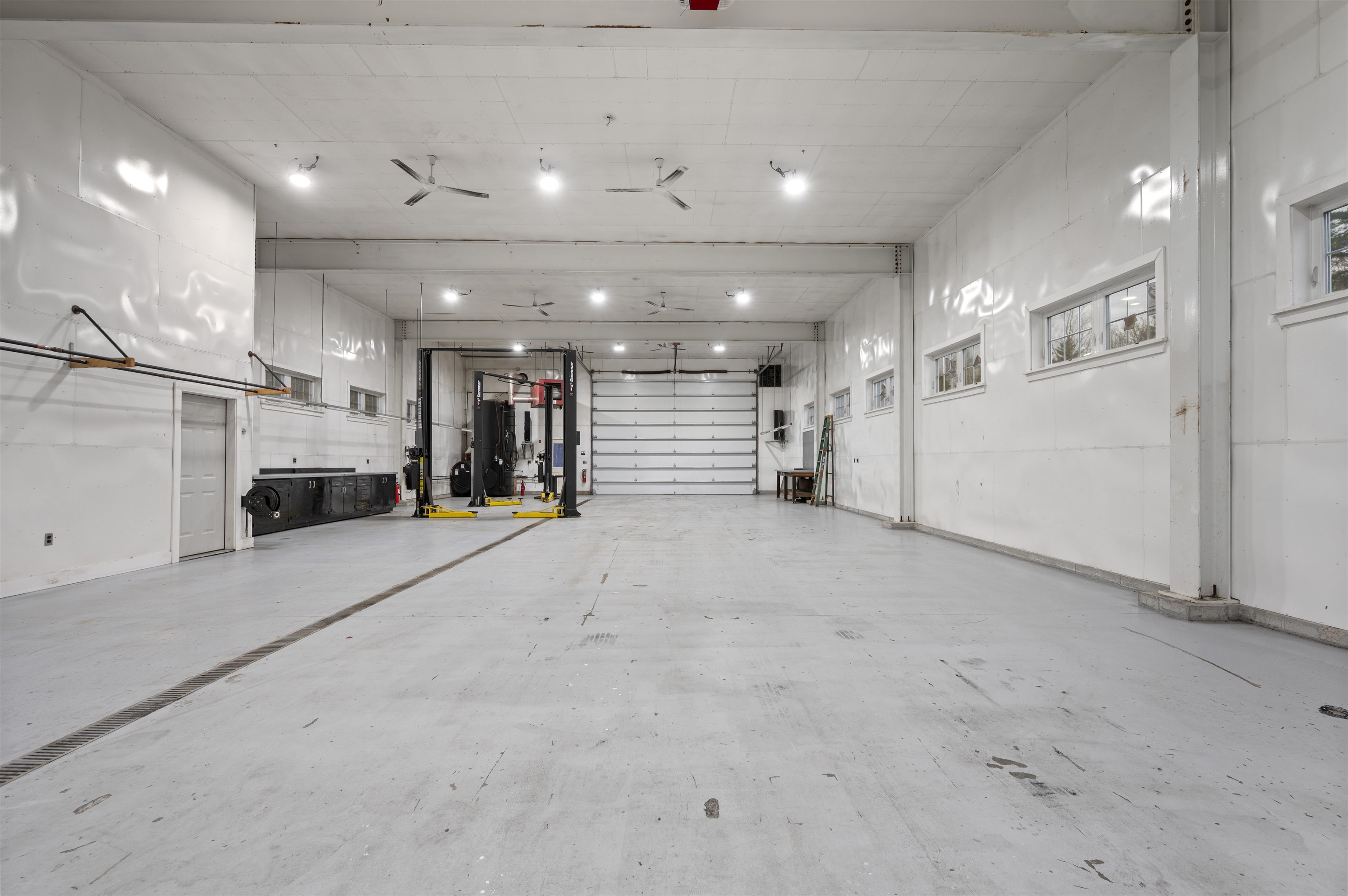 65 Lake Road Brentwood, NH 03833 - Photo 9 of 43