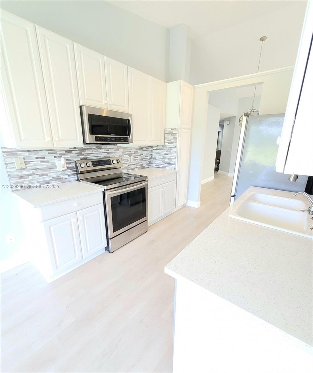 17317 Boca Club Boulevard, Unit 8 Boca Raton, FL 33487 - Photo 11 of 26