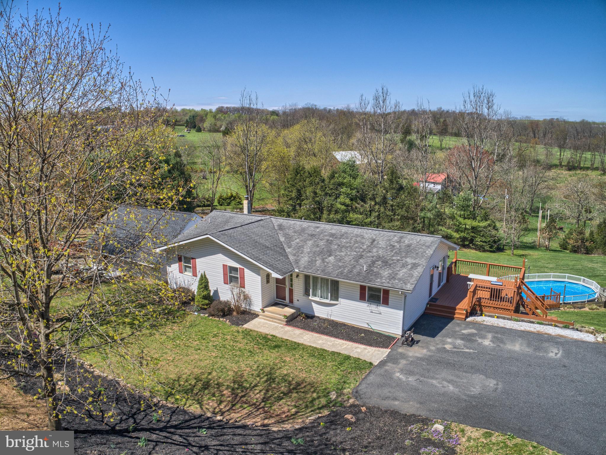 647 Deer Road Fawn Grove, PA 17321 - Photo 1 of 44 Gallery Image 1