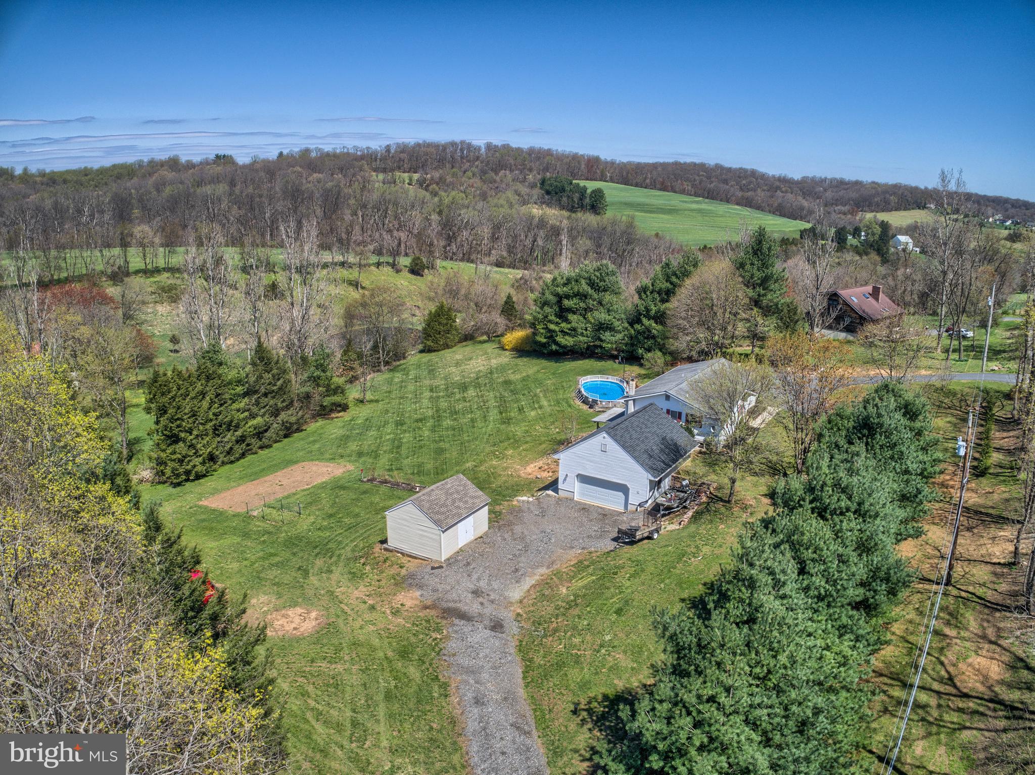 647 Deer Road Fawn Grove, PA 17321 - Photo 2 of 44 Gallery Image 2