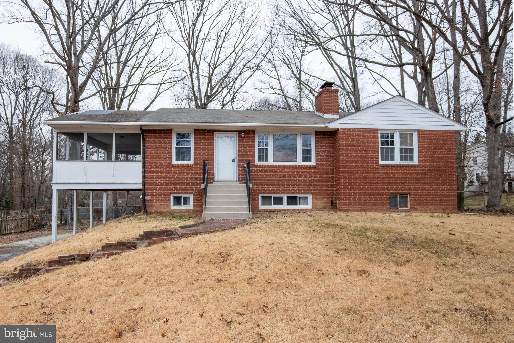 4104 Wakefield Chapel Road Annandale, VA 22003 - Photo 2 of 30