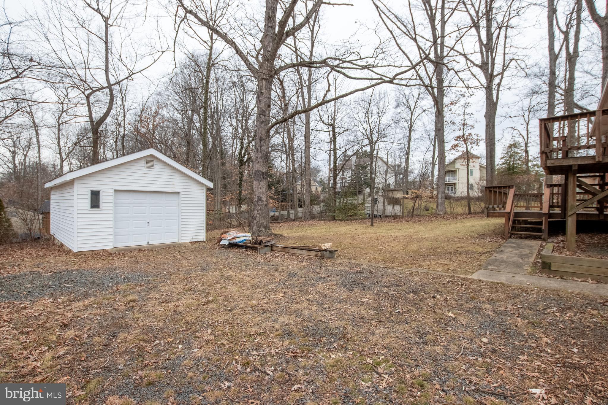 4104 Wakefield Chapel Road Annandale, VA 22003 - Photo 27 of 30