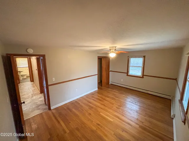 $179,900 | 3 Schuyler Avenue, Ravena, NY 12143