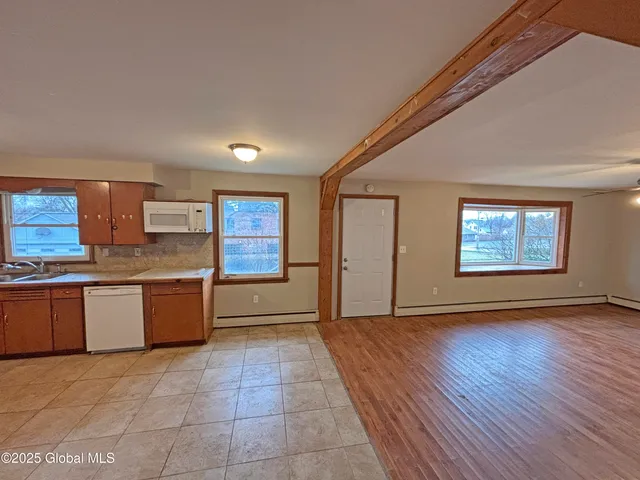 $179,900 | 3 Schuyler Avenue, Ravena, NY 12143