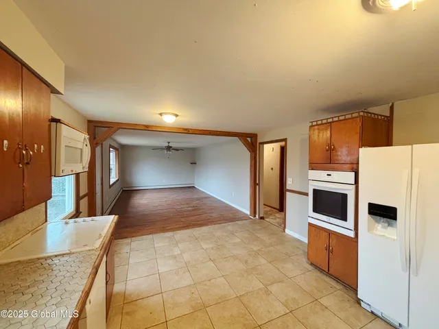 $179,900 | 3 Schuyler Avenue, Ravena, NY 12143