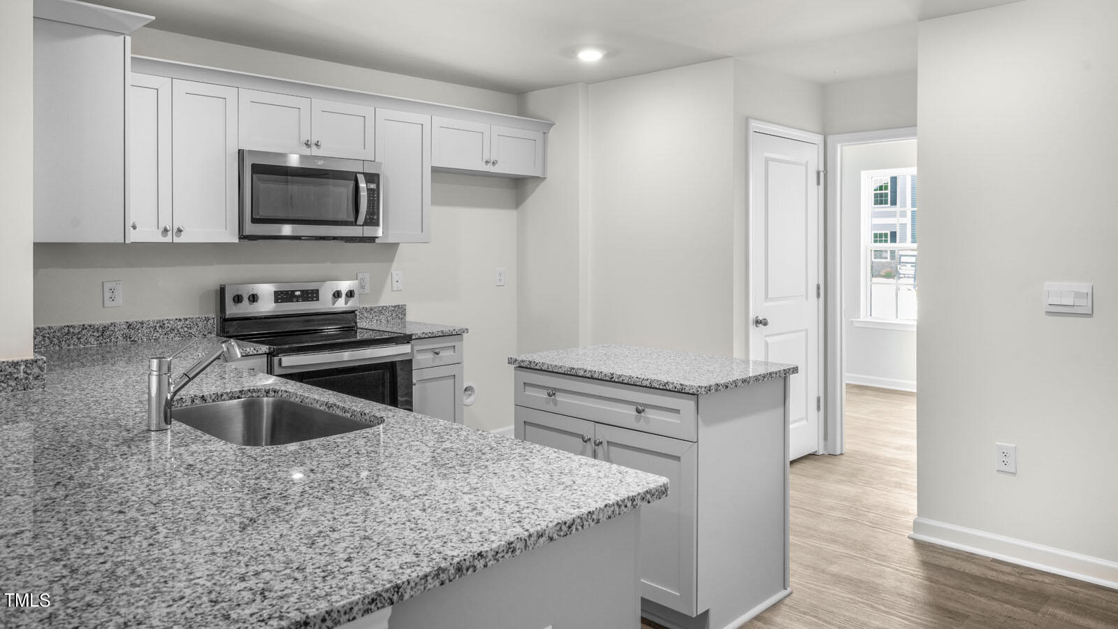 8728 Asher Gray Way Raleigh, NC 27616 - Photo 7 of 24 first-unit-thornton-023