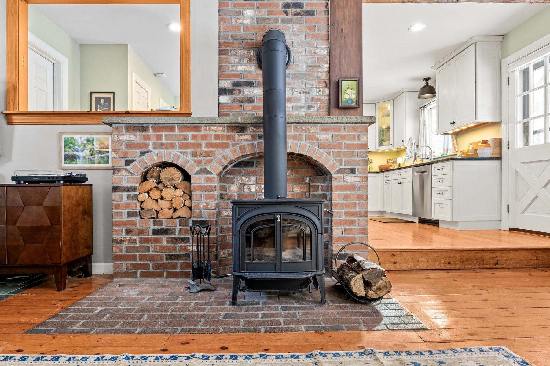 27 Blackberry Ridge Place Rutland Town, VT 05736 - Photo 9 of 60 Gallery Image 9