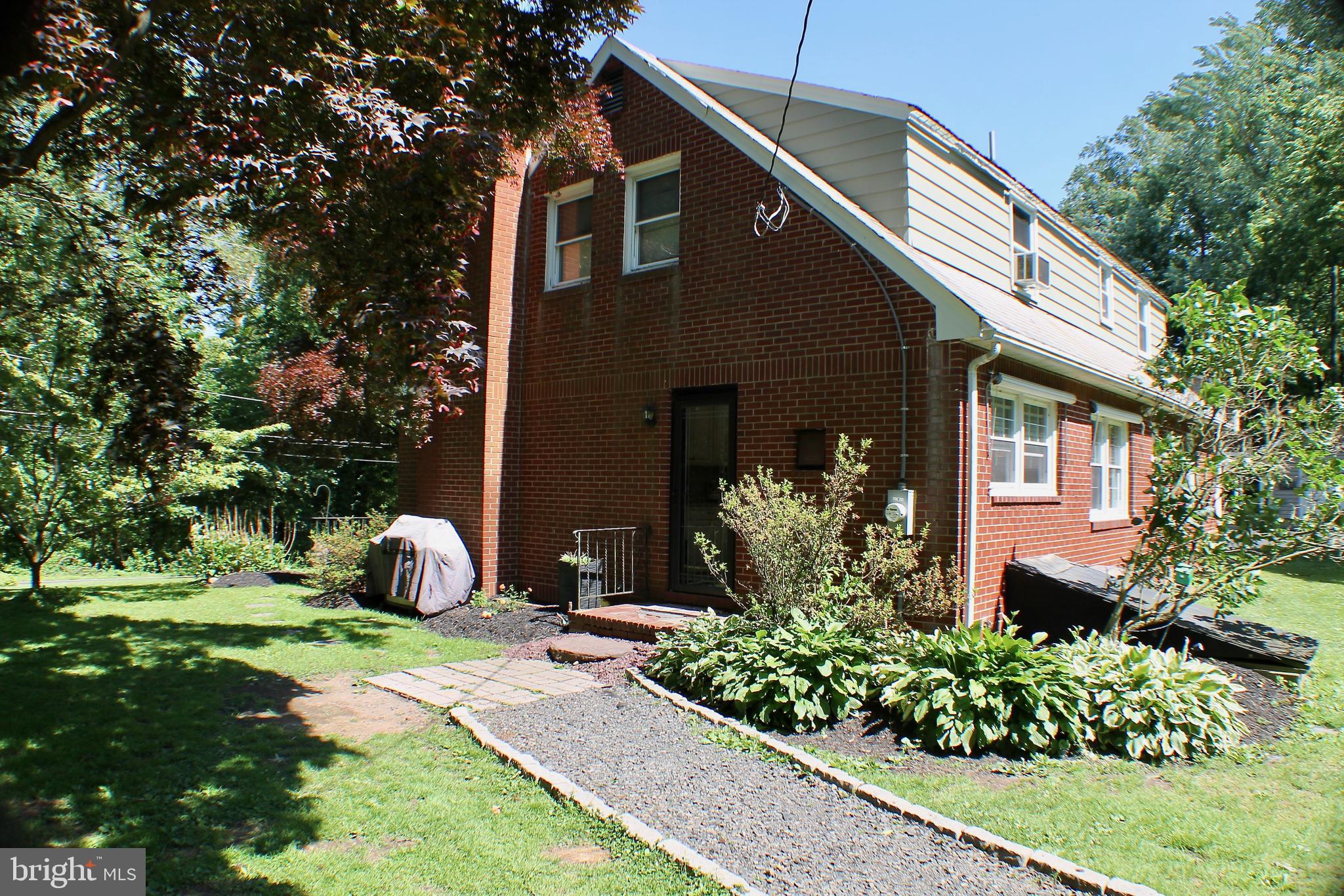 204 River Road Washington Crossing, PA 18977 - Photo 23 of 31 Exterior Side