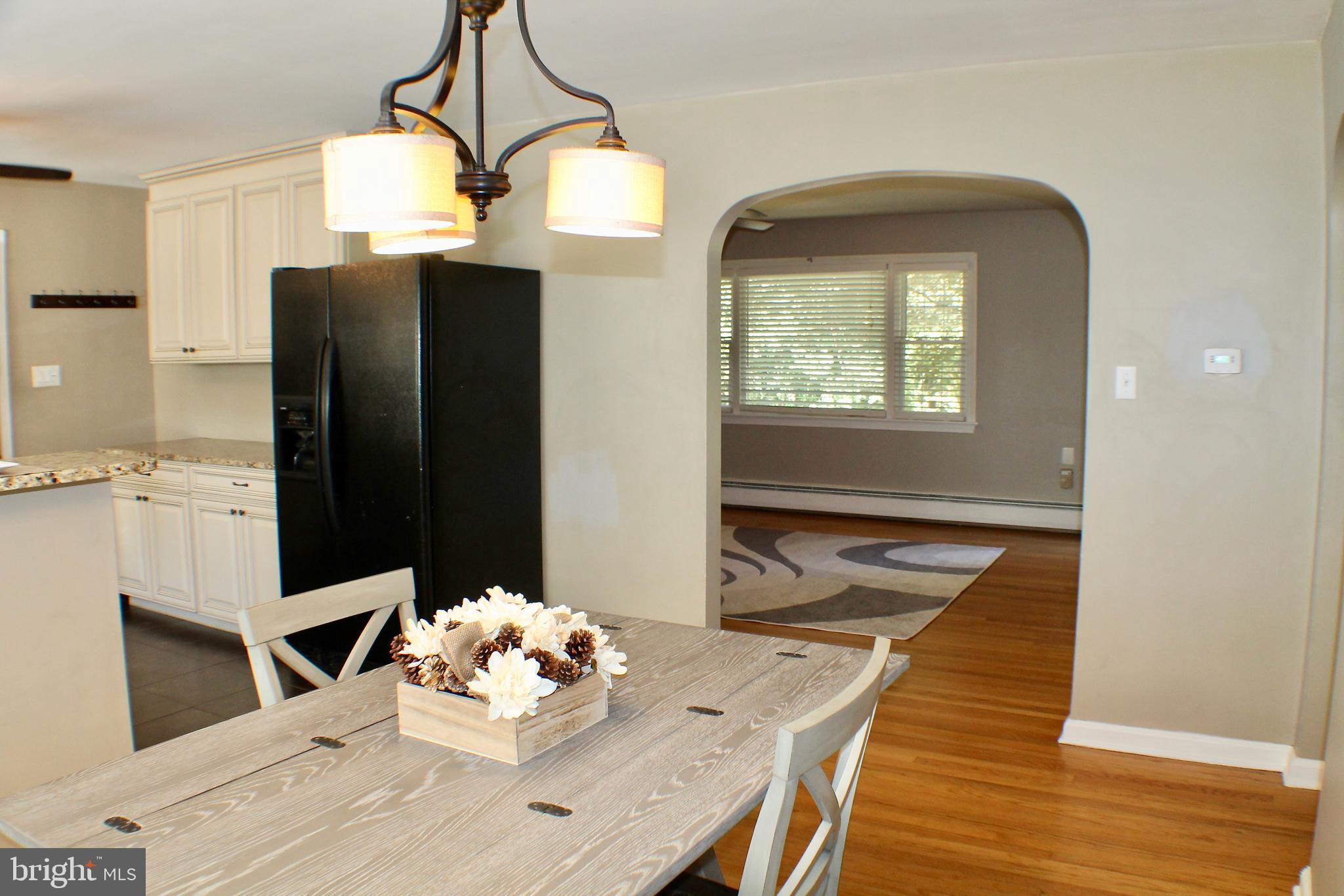 204 River Road Washington Crossing, PA 18977 - Photo 5 of 31 Dining Room