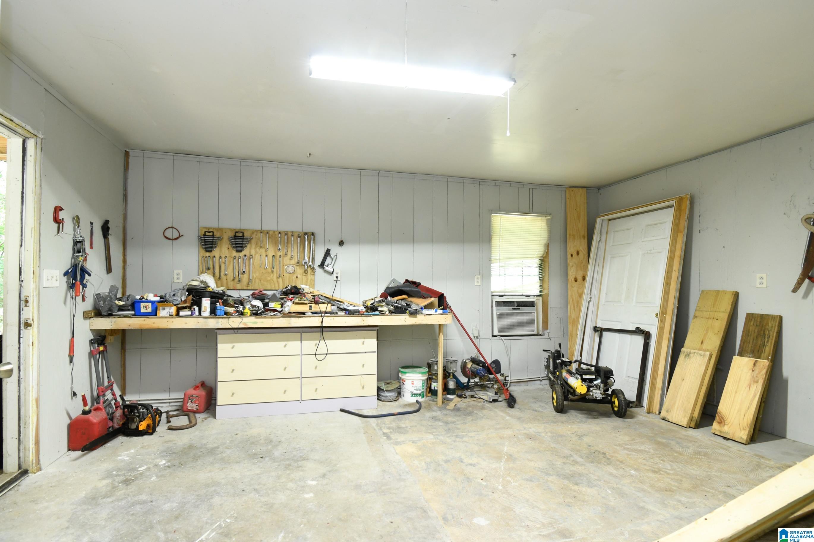 1215 County Road 193 Jemison, AL 35085 - Photo 30 of 33