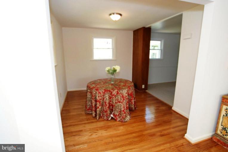 923 Gabel Court Silver Spring, MD 20901 - Photo 10 of 14 Dining Room