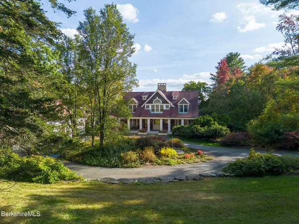 $3,995,000 | 662 Brewer Hill Road, New Marlborough, MA 01244