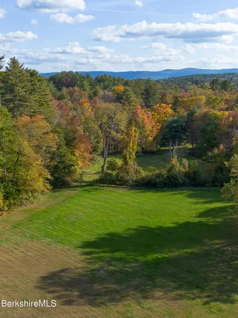 $3,995,000 | 662 Brewer Hill Road, New Marlborough, MA 01244