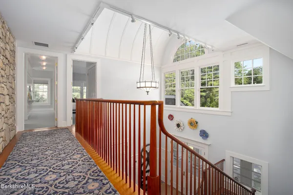 $3,995,000 | 662 Brewer Hill Road, New Marlborough, MA 01244
