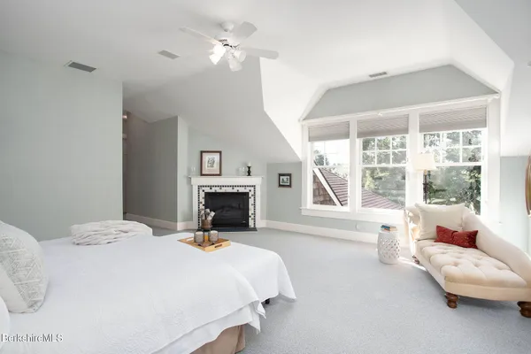 $3,995,000 | 662 Brewer Hill Road, New Marlborough, MA 01244