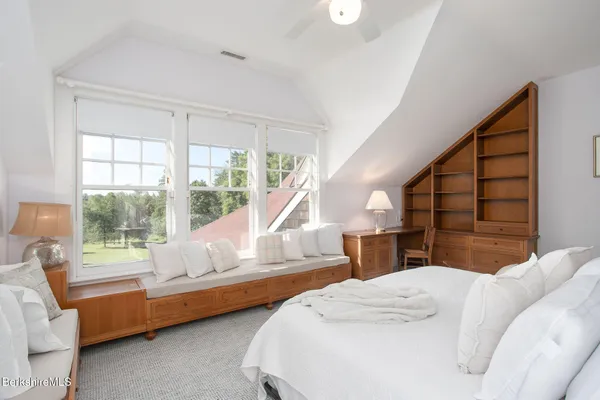 $3,995,000 | 662 Brewer Hill Road, New Marlborough, MA 01244