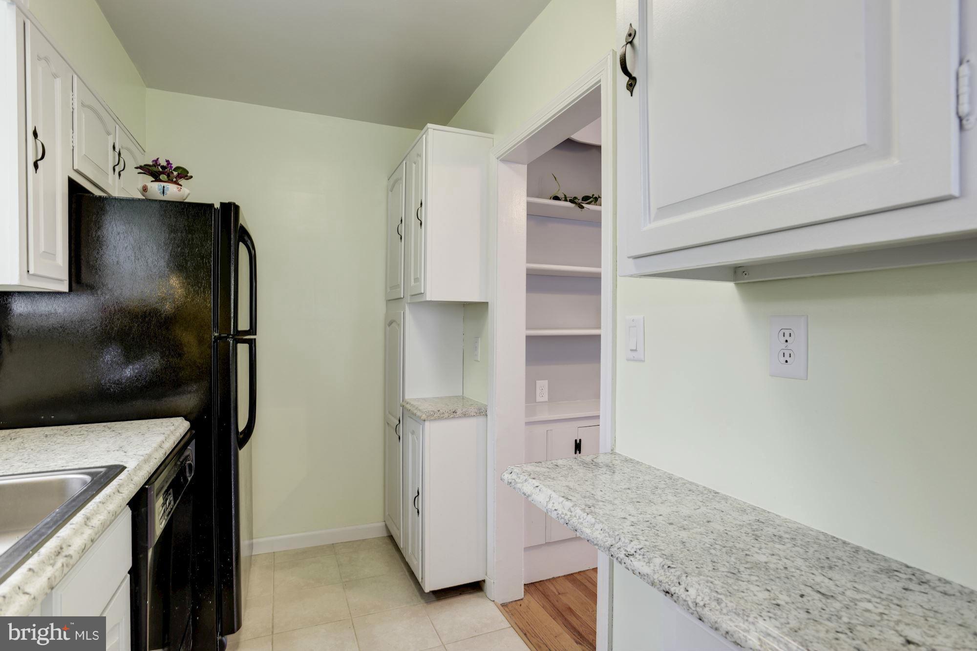6407 Banbury Road Baltimore, MD 21239 - Photo 11 of 26 Maximized storage