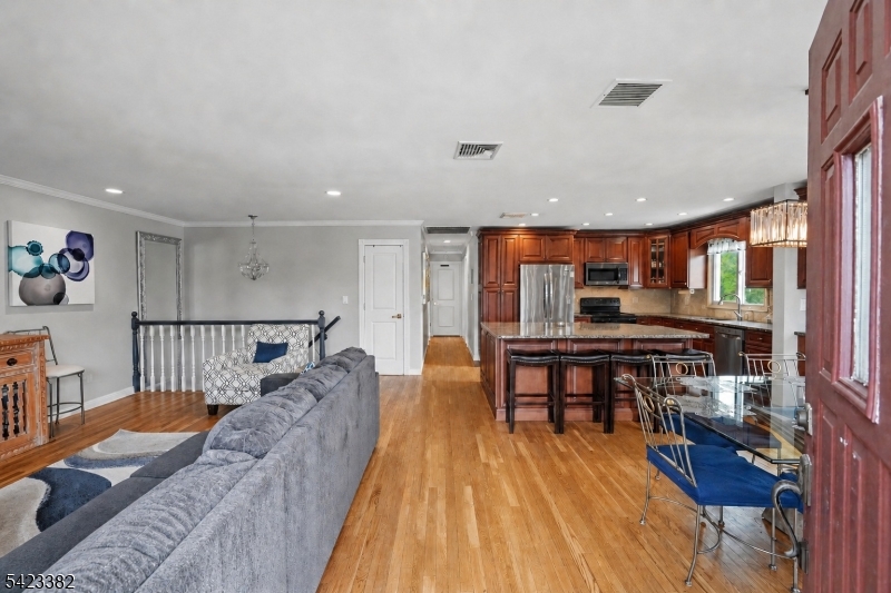 205 Old Center Grove Road Randolph, NJ 07869 - Photo 4 of 20