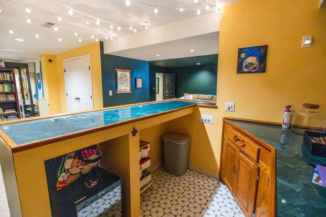 $399,000 | 1603 Roanoke Drive, Warrensburg, MO 64093