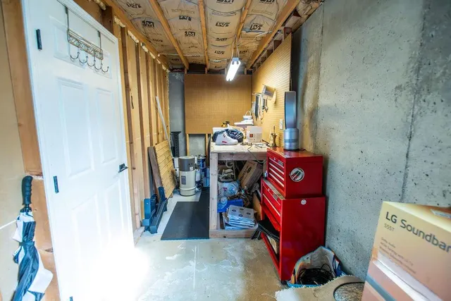 $399,000 | 1603 Roanoke Drive, Warrensburg, MO 64093