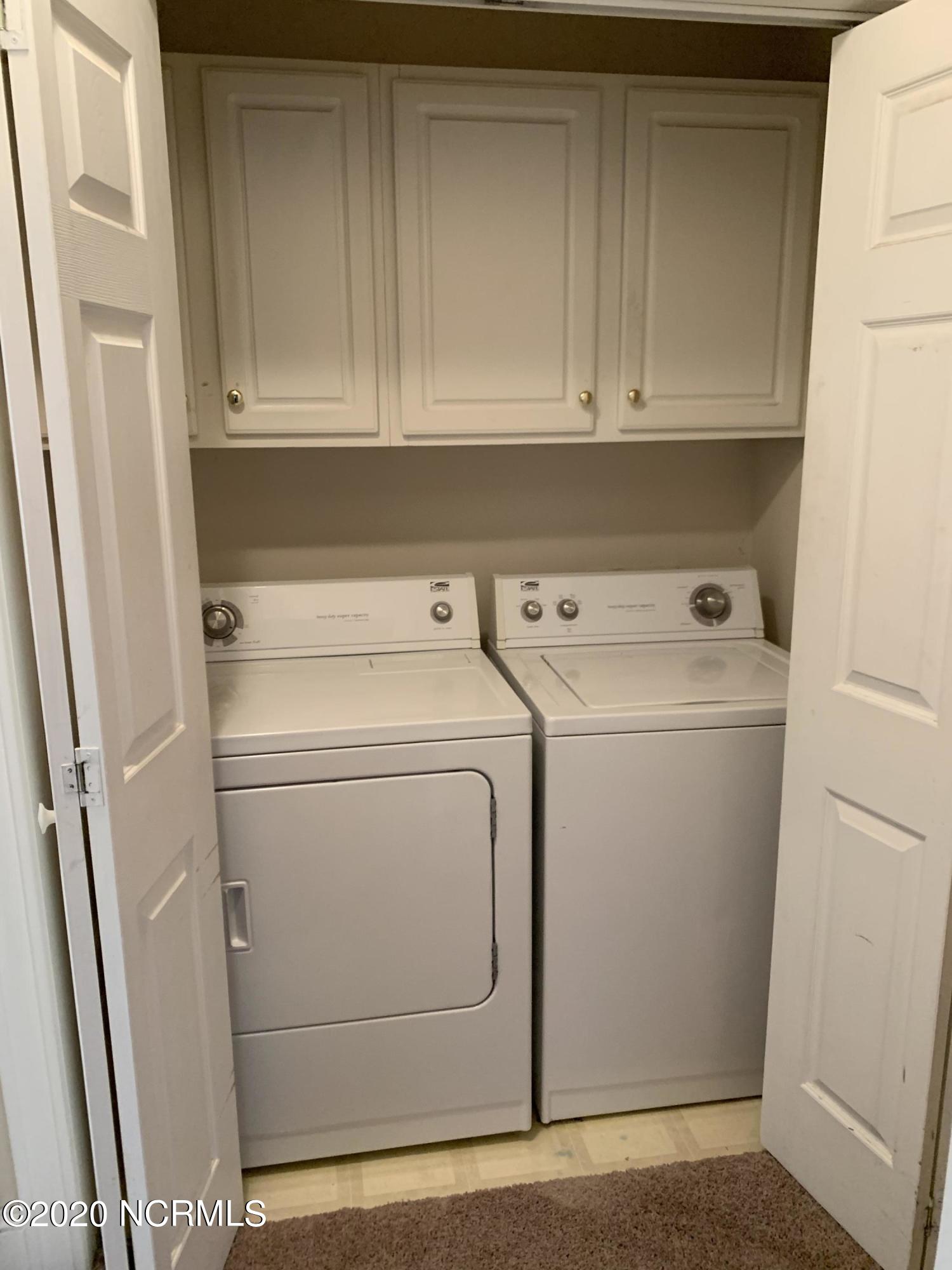 4283 Frog Level Road Winterville, NC 28590 - Photo 5 of 16 Washer and Dryer