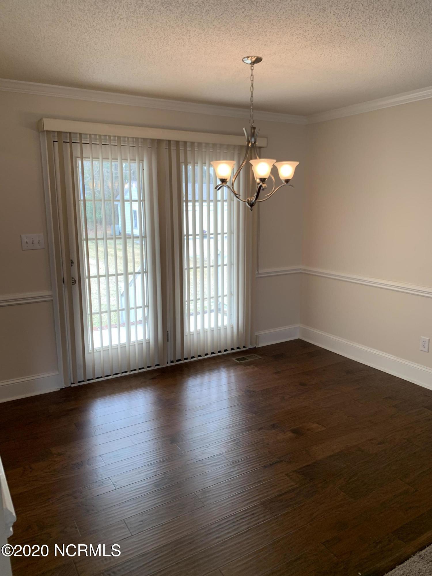 4283 Frog Level Road Winterville, NC 28590 - Photo 10 of 16 Dining Room